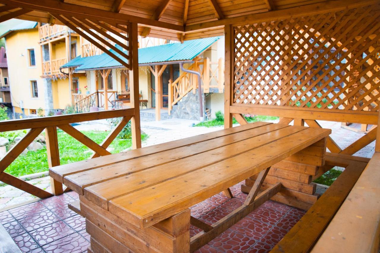 Теркон-Тур Bukovel Exteriör bild